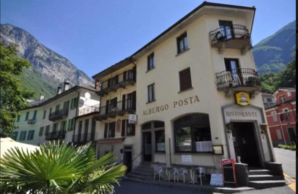 Albergo Posta Bignasco Exteriör bild